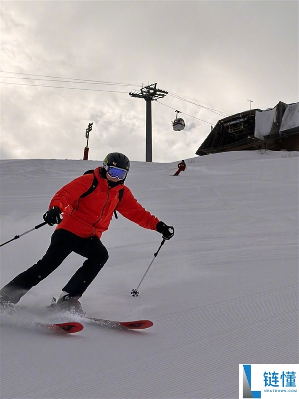 雷军初次地下喜好滑雪的3个原因：极难取得的刺激 任何室内运动都没法比较