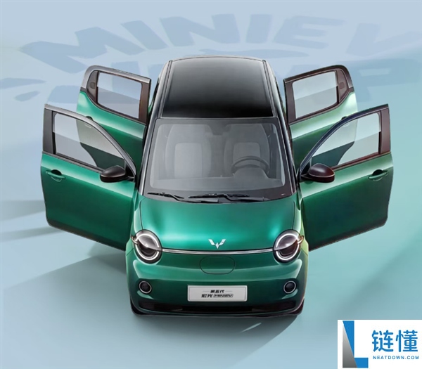 微型电车销冠上新 全新宏光MINIEV官图发布：两种样式可选