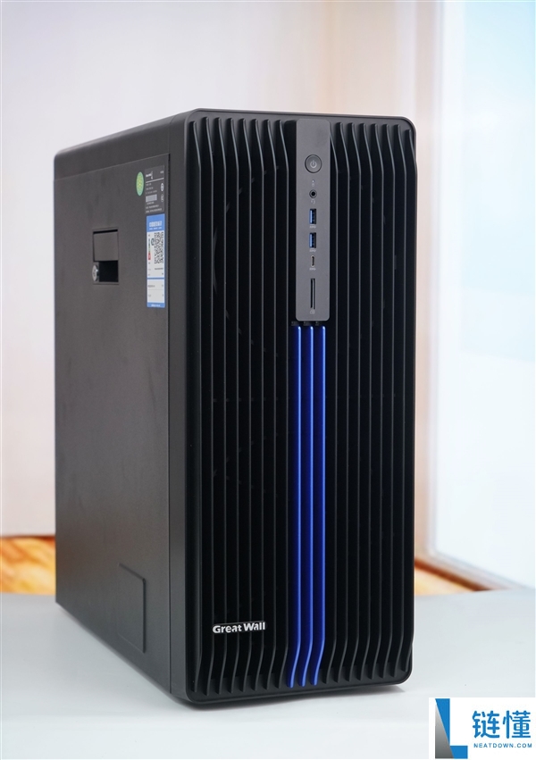 四张英特尔锐炫Pro B60显卡加持,长城世恒X-AIGC任务站图赏