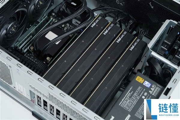 四张英特尔锐炫Pro B60显卡加持,长城世恒X-AIGC任务站图赏