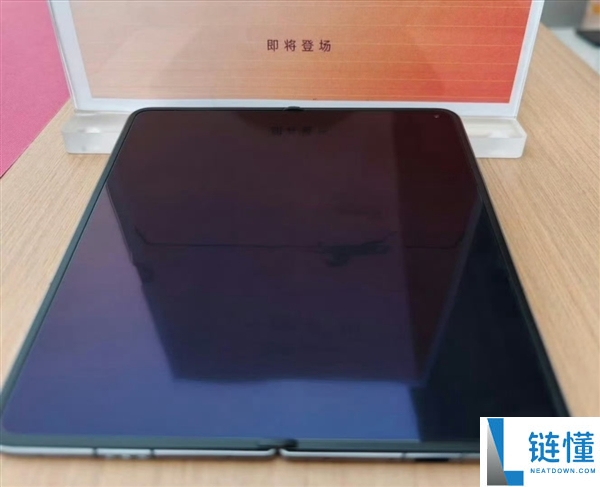 OPPO Find N6上架开启预定：折叠屏迈入无痕时期 辞别折痕