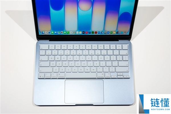 MacBook先生本惹争议