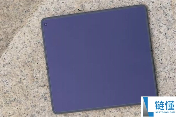 OPPO Find N6和友商折叠屏对照：折痕差距高低立判