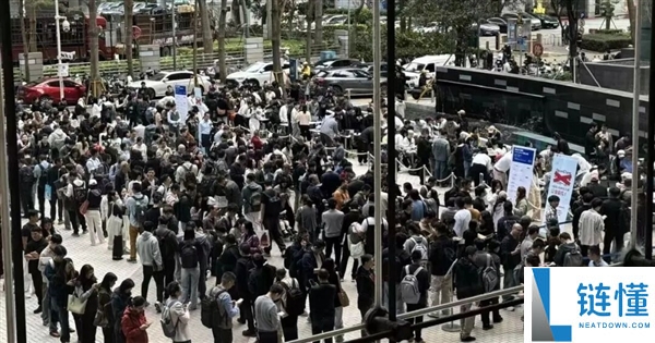 鹅厂门口爆满了,腾讯工程师在总部楼下收费装置OpenClaw