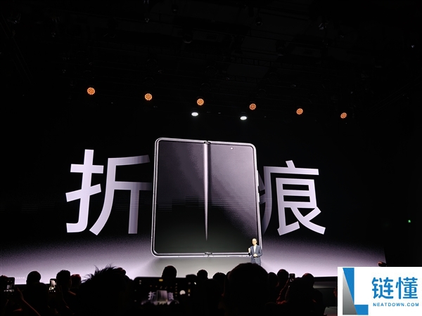 OPPO Find N6全球首发无感折痕屏：这就是史上最平整的折叠屏