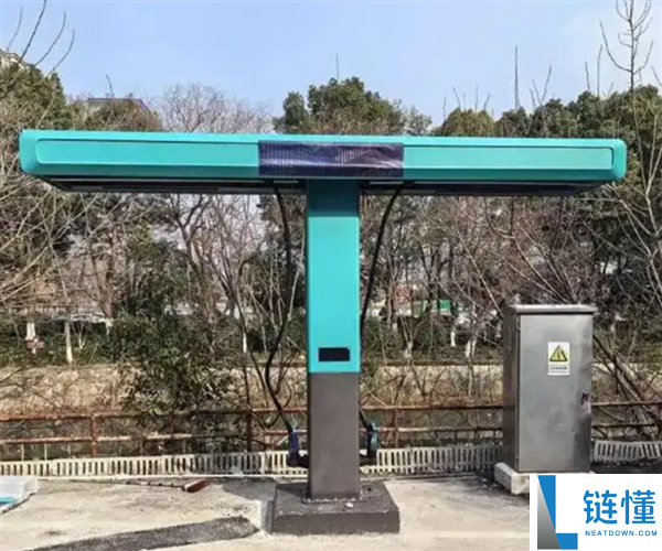李斌：比亚迪兆瓦闪充打破值得庆祝 但也别把充电换电对峙起来