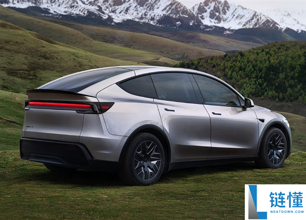 六座纯电SUV实测：特斯拉Model Y L更能跑、抱负i8更温馨