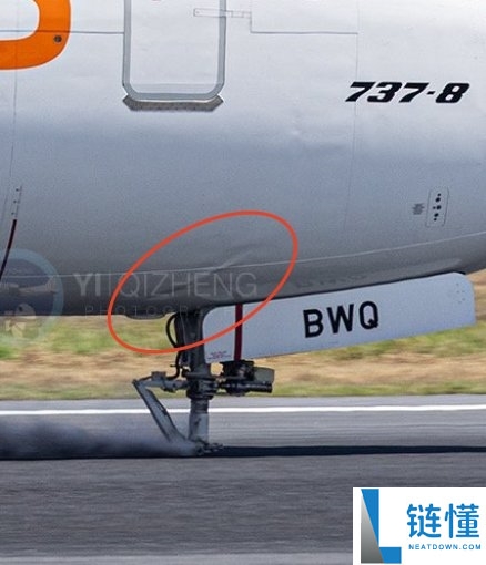一波音737客机硬着陆,前轮被弹飞 起落架拔出机场跑道