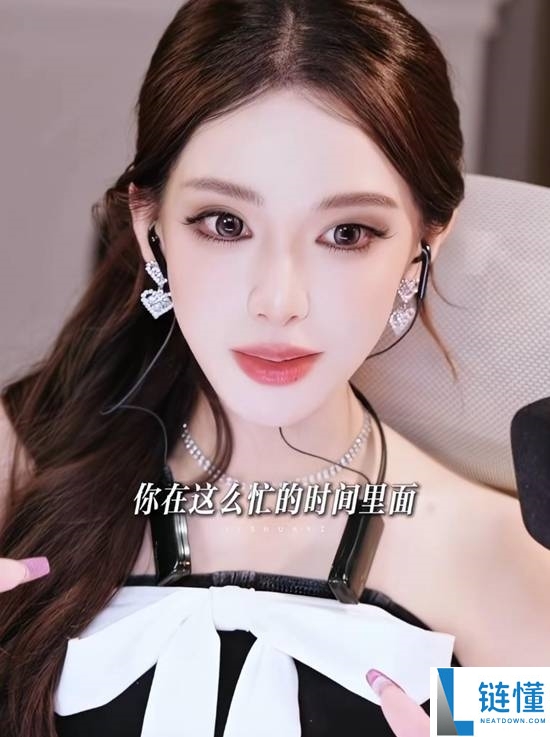 颜值网红迅猛龙说最累的事是坚持美丽 还要保持