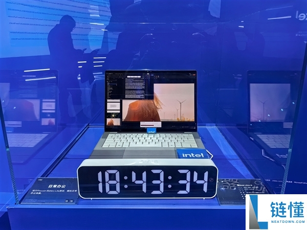 x86条记本续航34.8小时,终究晓得Intel Panther Lake为啥这么牛了