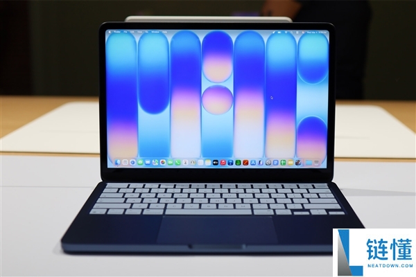 4599元起,苹果最廉价条记本MacBook Neo卖断货：最晚4月发货