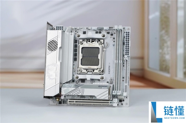 AMD主板新鲜Bug,PCIe随机降速显卡机能大跌：微星终究修复