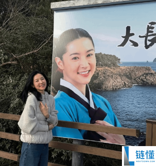 不老女神,55岁李英爱重返韩神剧《大长今》拍摄地