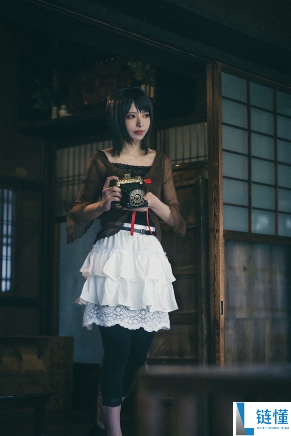 《零红蝶：重制版》Cos美图合集：西服姐妹花真棒