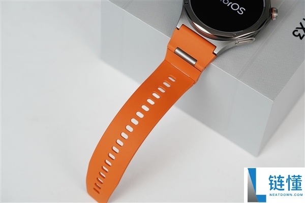 全钛打造、十二边形设计,OPPO Watch X3智妙手表图赏