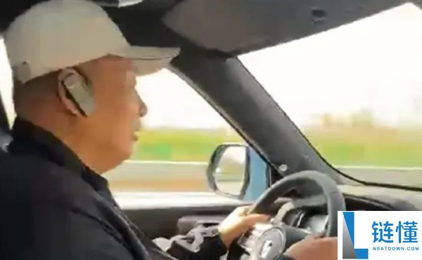 魏建军于东来直播飙车,并流露长城将打造V8混动超跑及GT3级别赛车