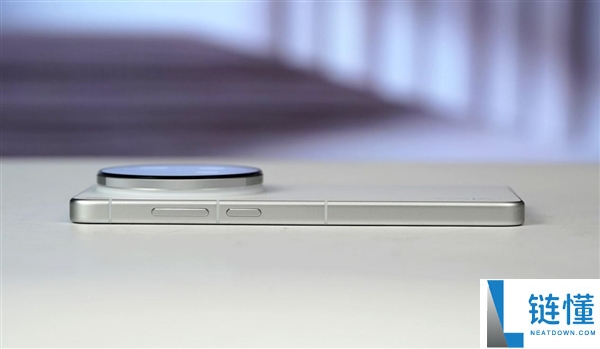 400mm增距镜、直出2亿像素,vivo X300 Ultra摄影师套装图赏