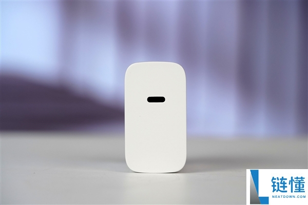 400mm增距镜、直出2亿像素,vivo X300 Ultra摄影师套装图赏