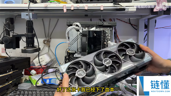 RTX 5090D PCIe金手指不翼而飞,换了个RTX 5090借尸还魂