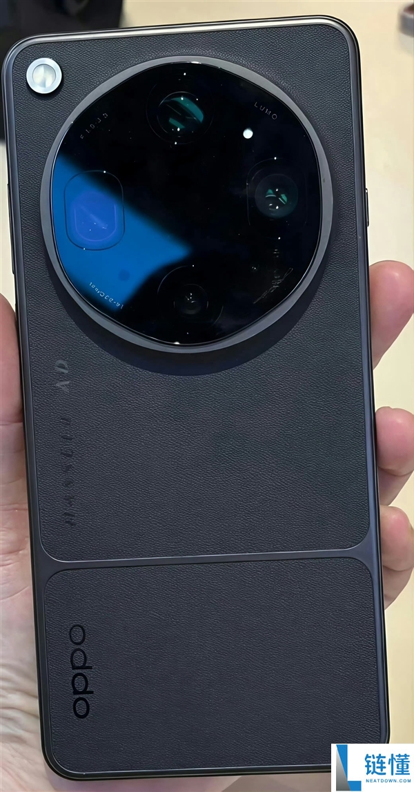 OPPO Find X9 Ultra真机偷跑：环形镜头+拼接设计 相机味实足