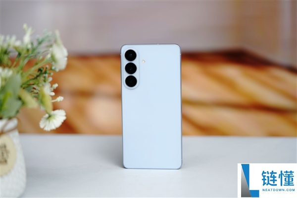 三星 Galaxy S26+ 图赏：7999 元旗舰手机，体验革命性 AI 功能