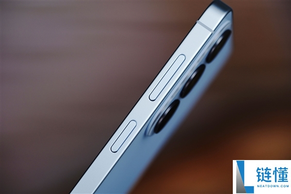 三星 Galaxy S26+ 图赏：7999 元旗舰手机，体验革命性 AI 功能