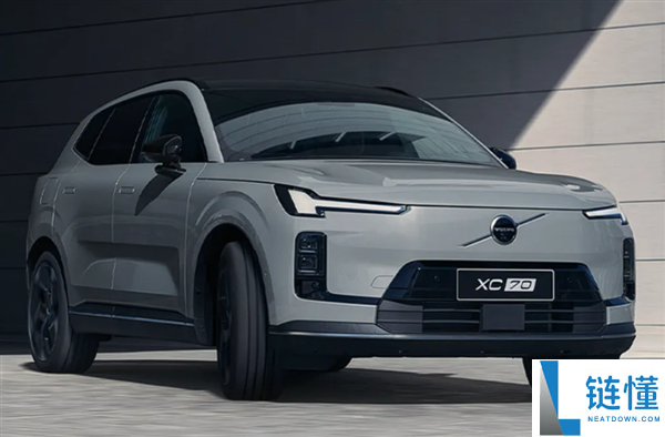 沃尔沃 XC70 99 周年感恩版上市，直降超 16 万，售价 24.99 万元