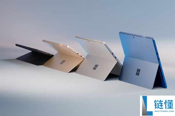 微软新 Surface 两波发布：Intel 先行高通随后，涨价已成定局
