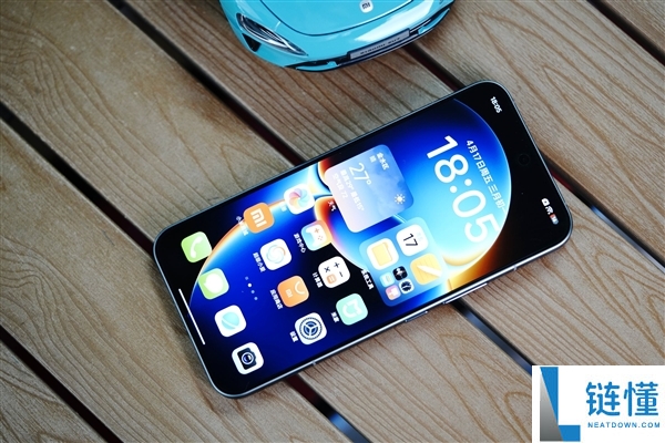 小米首款风冷手机！REDMI K90 Max 高清图赏与散热黑科技解析