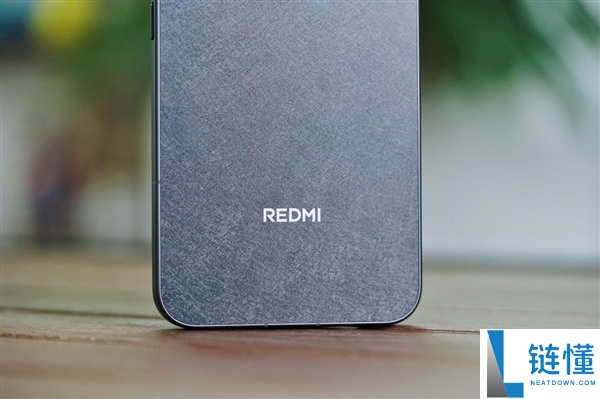 小米首款风冷手机！REDMI K90 Max 高清图赏与散热黑科技解析