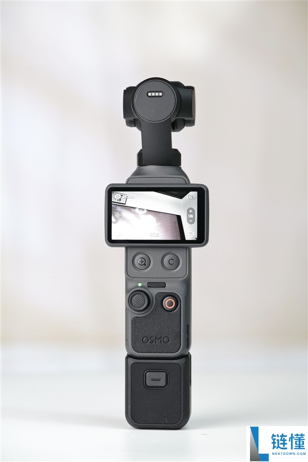 大疆 Osmo Pocket 4 图赏：一英寸口袋云台相机深度解析