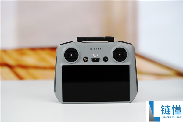 年轻人第一台航拍机：大疆 DJI Lito X1 无人机深度图赏与评测
