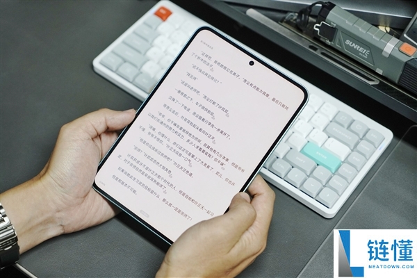 首款骁龙 8 Gen5 小平板！OPPO Pad Mini 高清图赏与配置详解