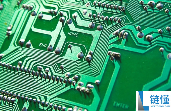 手机电脑涨价预警：伊朗袭击致全球 70% PCB 关键基材产能中断