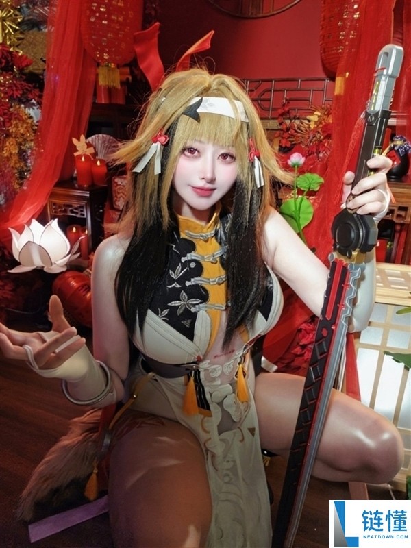 韩援大姐姐 Cosplay 美图欣赏：身材有料超诱人