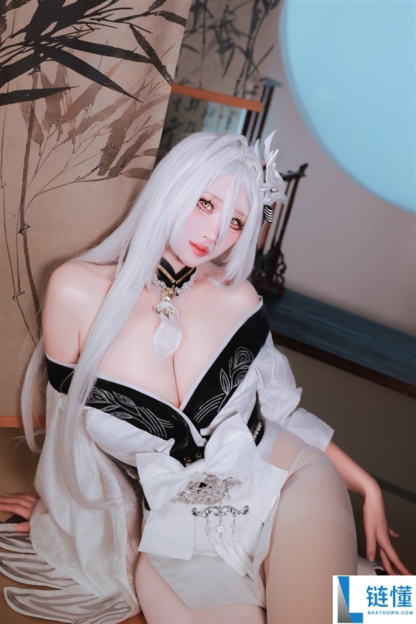 韩援大姐姐 Cosplay 美图欣赏：身材有料超诱人