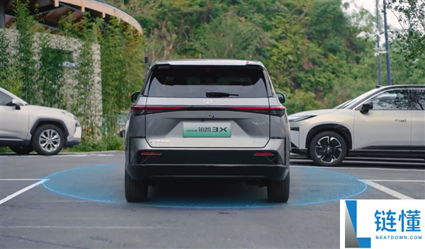 丰田铂智 3X 正式上市：中国最畅销纯电 SUV，限时 9.48 万起