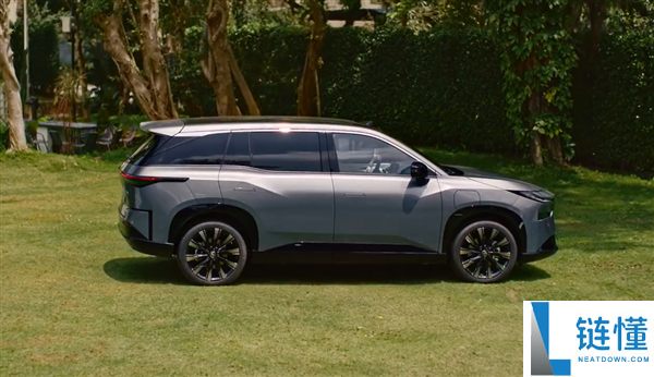 丰田铂智 3X 正式上市：中国最畅销纯电 SUV，限时 9.48 万起