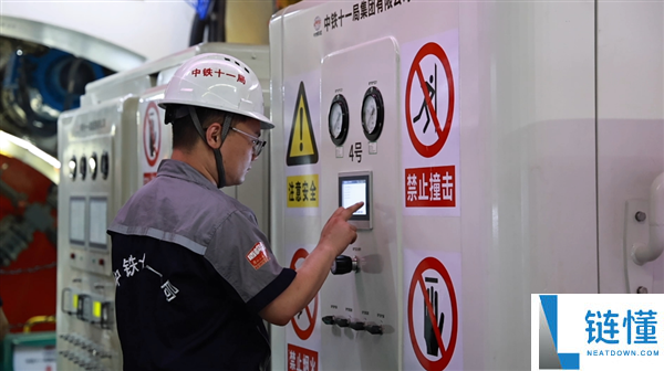 世界首套！“三元混合气”盾构带压作业装备正式投用，开启隧道施工新纪元