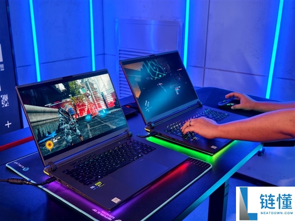 ROG 枪神 10 Plus 超竞版发布：首发 4K 星云原画屏 3.0，320W 狂暴性能游戏本