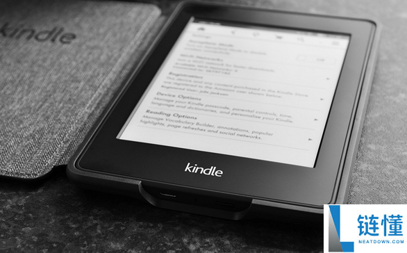 亚马逊终止旧款 Kindle 支持引发用户“越狱”自救潮：原因与教程详解