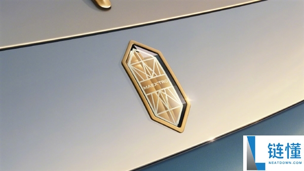 华为尊界 S800 Grand Design 6 月上市！余承东揭秘 200 万级国产豪车