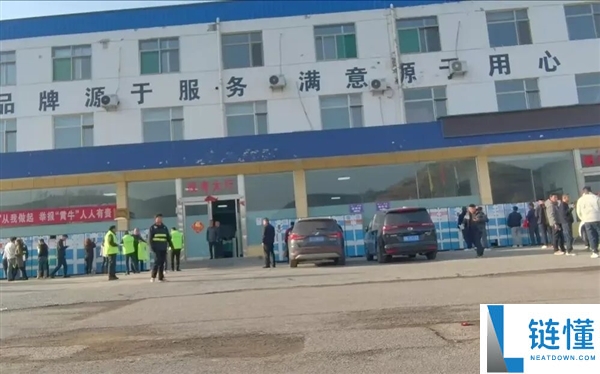 央视揭秘驾校“文盲包过”黑幕：考生手未动科目一已过，马路杀手引担忧