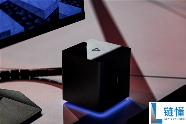 摩尔线程 AICUBE 正式发布：首款家庭 AI PC+NAS+ 智能体一体机