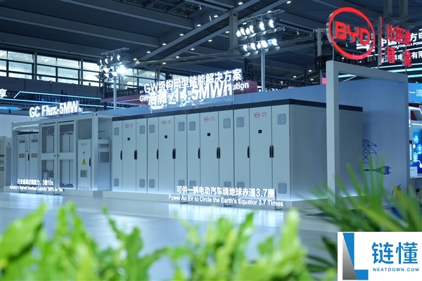 比亚迪日本发布“浩瀚”储能新品：2710Ah 全球量产最大容量