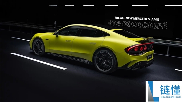 全新梅赛德斯 -AMG GT 纯电四门跑车首秀：首搭三台轴向磁通电机