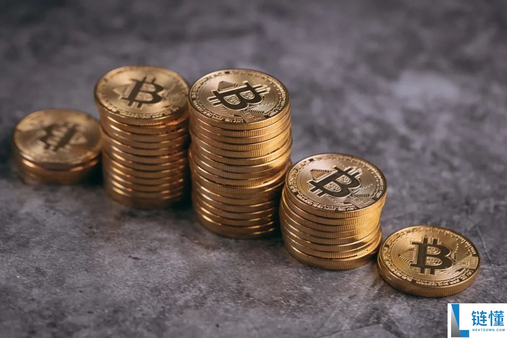 什么是比特币比萨日？揭秘加密货币史上最著名的 1 万 BTC 消费事件