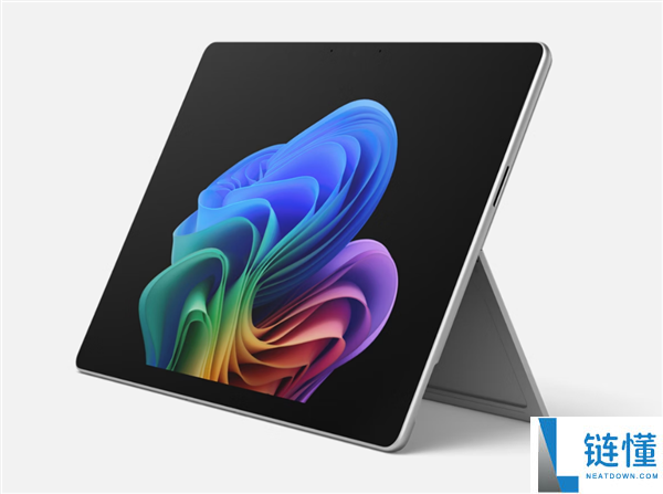 微软 Surface Pro 12 正式发布：回归 Intel 芯，起售价 13000+