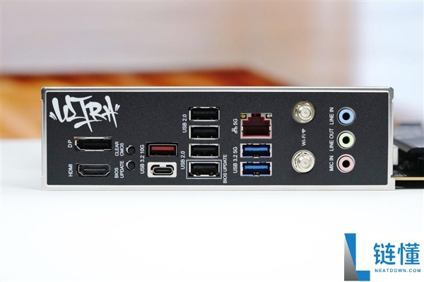 七彩虹 iGame B850M Ultra-OC V14 主板图赏：轻松打造千帧电竞主机