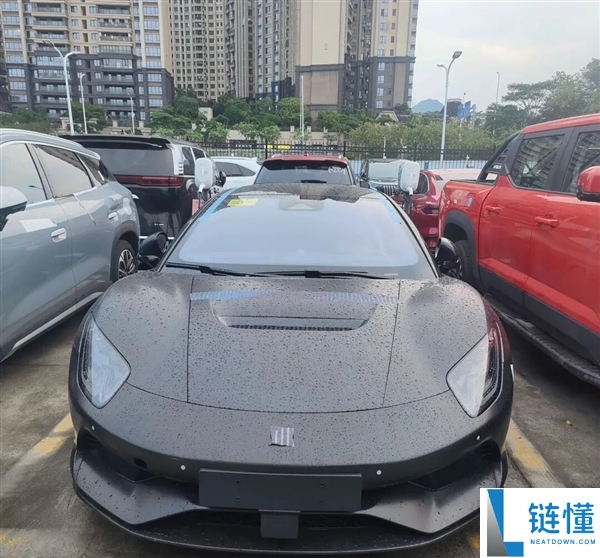 比亚迪腾势Z“黑武士”实车曝光——全新超级跑车引领潮流